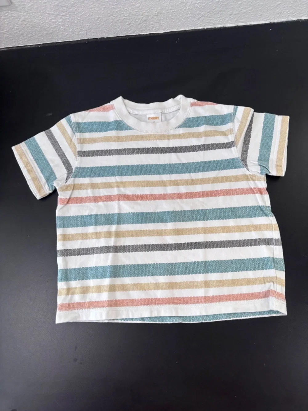 Gymboree boys 4 pc Island Tiki outfits 2T shorts and tees